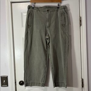 Old Navy brand wide leg pants Size 18